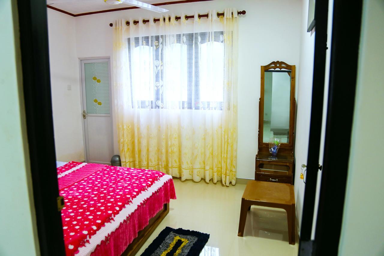 Induruwa Villa Bentota Bagian luar foto