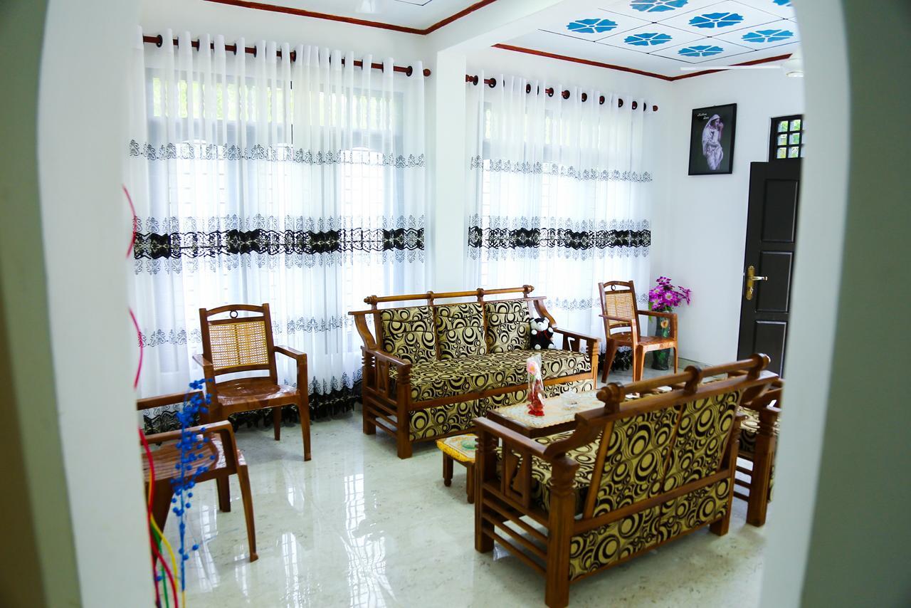 Induruwa Villa Bentota Bagian luar foto