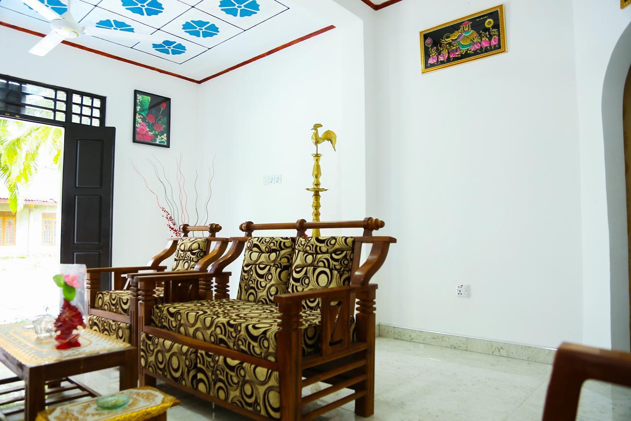 Induruwa Villa Bentota Bagian luar foto